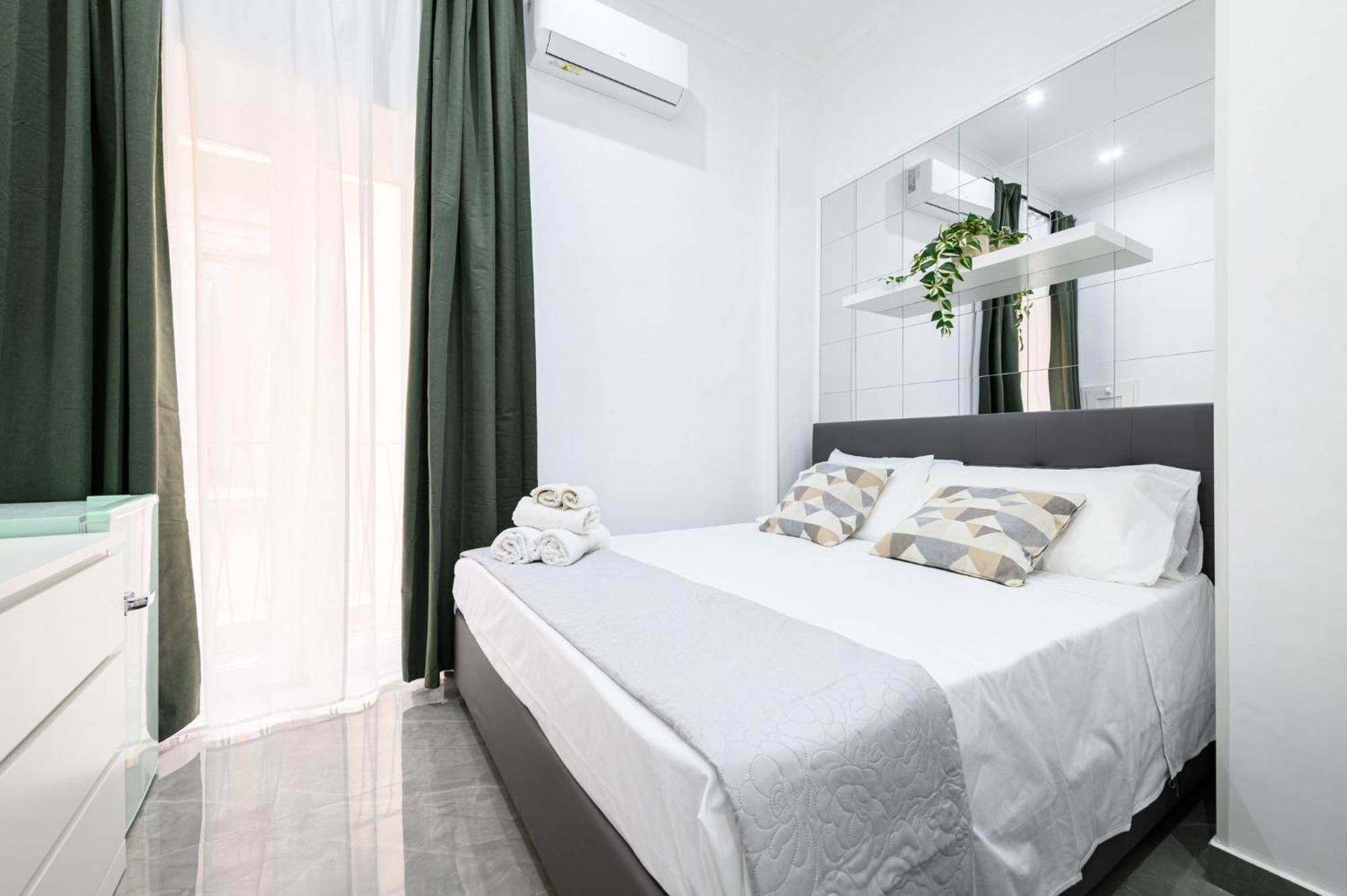 Giordano Suite Center Napoli Eksteriør bilde